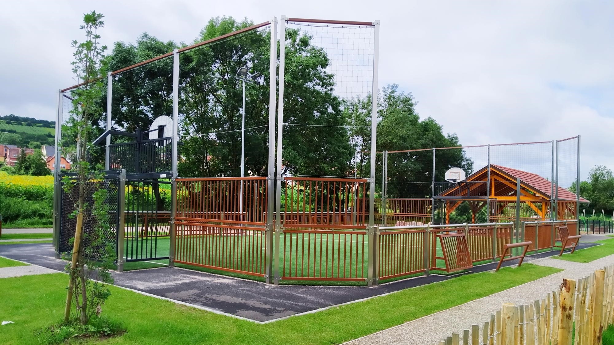 Structure multisport en inox